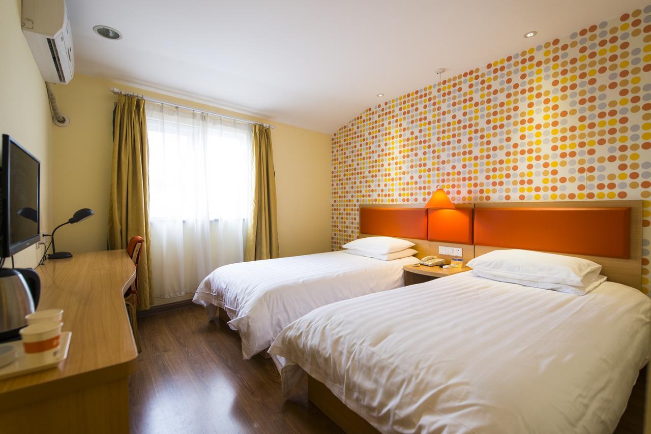 Home Inn Shanghai Changshou Road Metro Station Екстер'єр фото