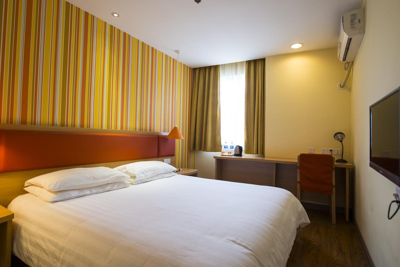 Home Inn Shanghai Changshou Road Metro Station Екстер'єр фото