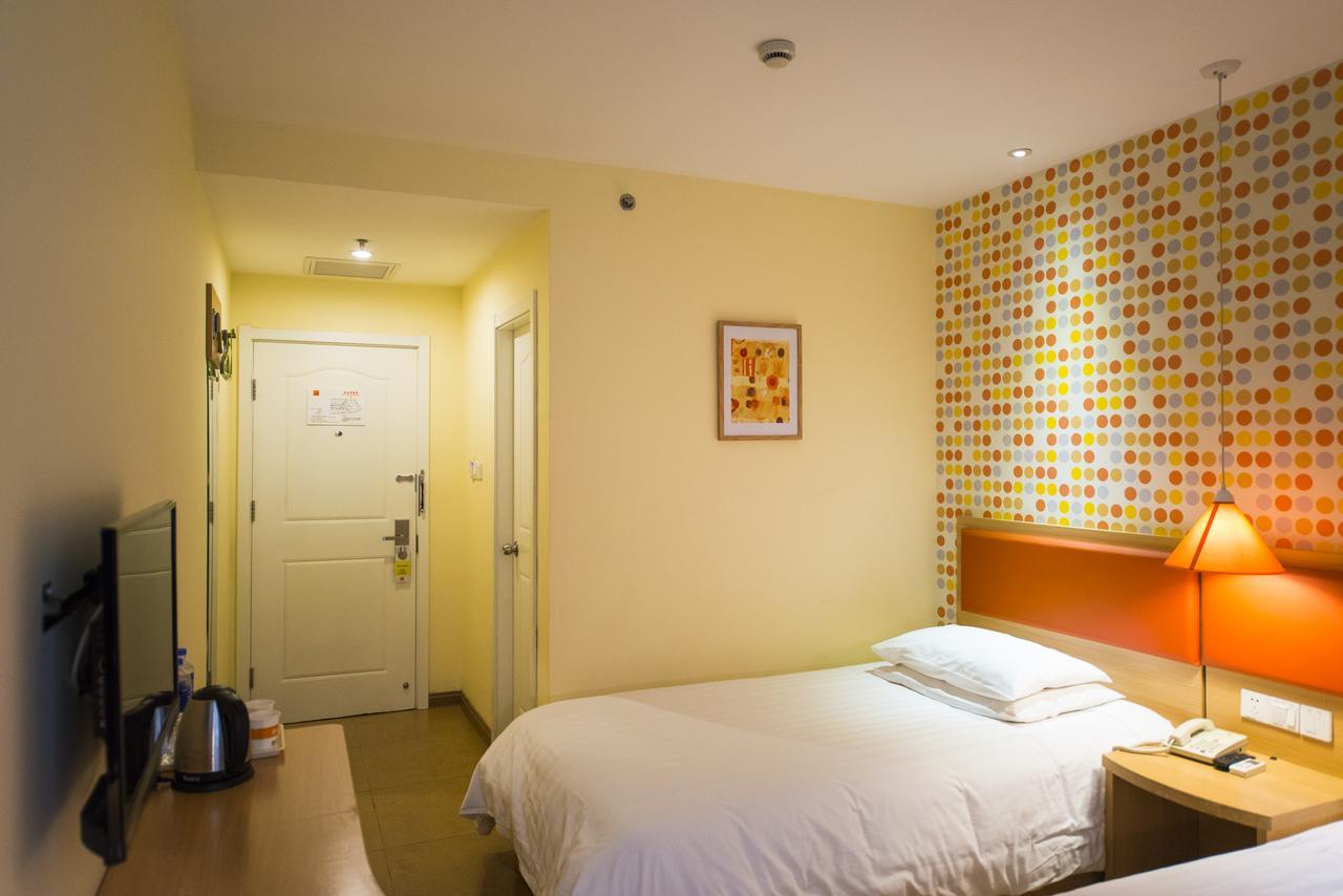 Home Inn Shanghai Changshou Road Metro Station Екстер'єр фото