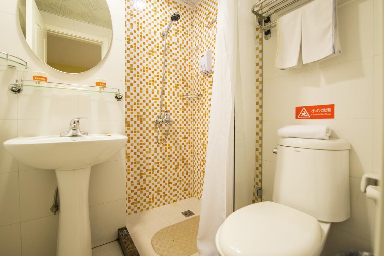 Home Inn Shanghai Changshou Road Metro Station Екстер'єр фото